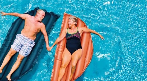 Piscine seniors